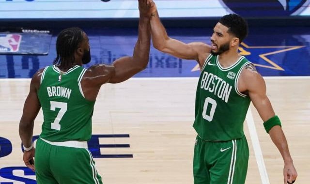 足球在线直播-每轮都有伤病红利 绿军晋级决赛走过最轻松的路？