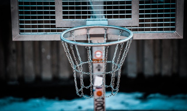 国内媒体人：从辽宁男篮的官宣内容可以看出，是张镇麟想要离开辽宁